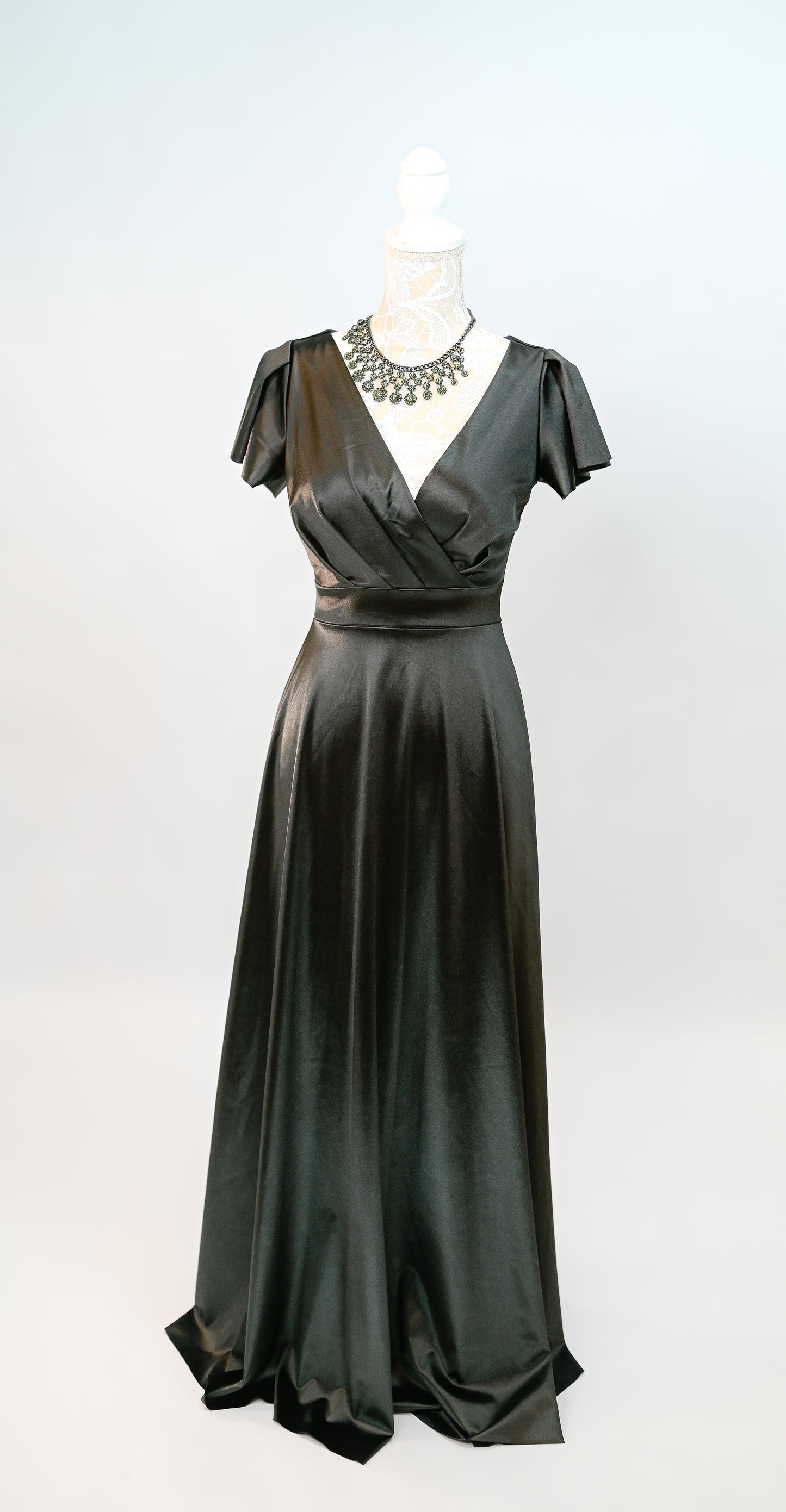 Satin Kleid Schwarz