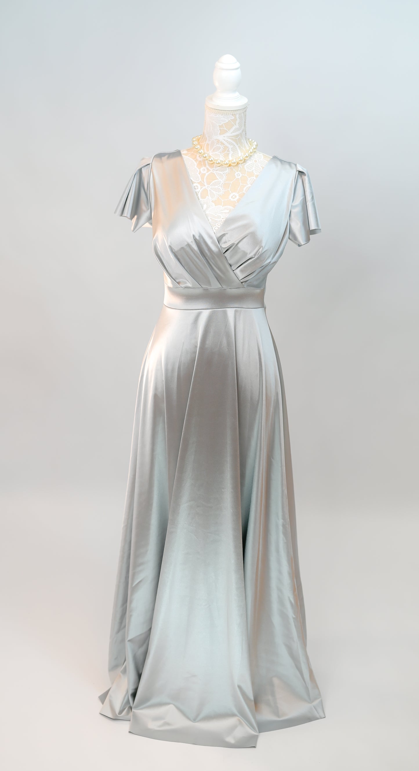 Satin Kleid Lang Silber