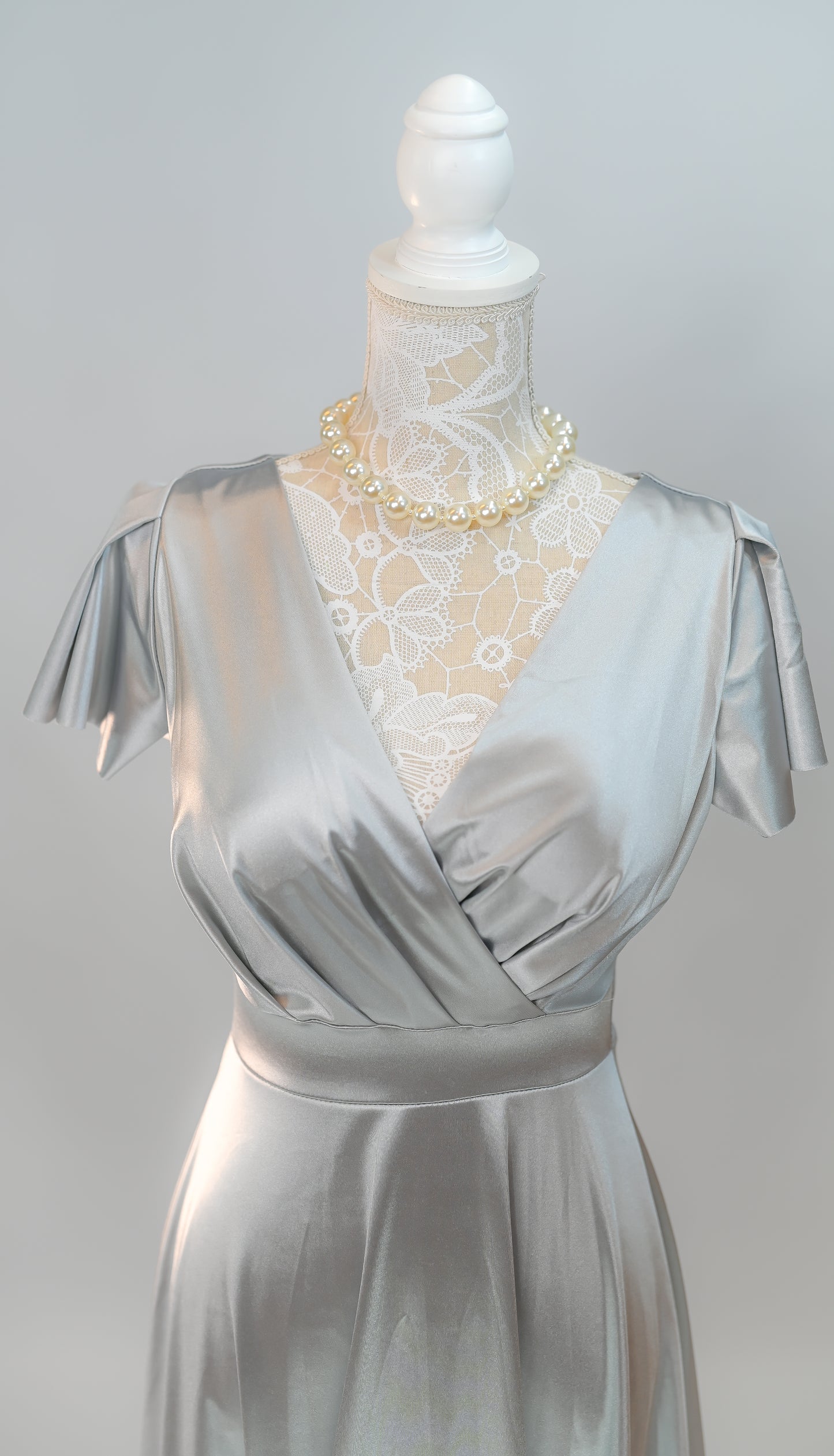 Satin Kleid Lang Silber