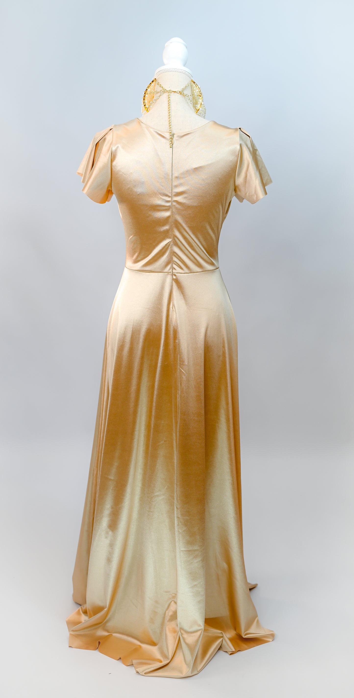 Satin Kleid Lang Gold